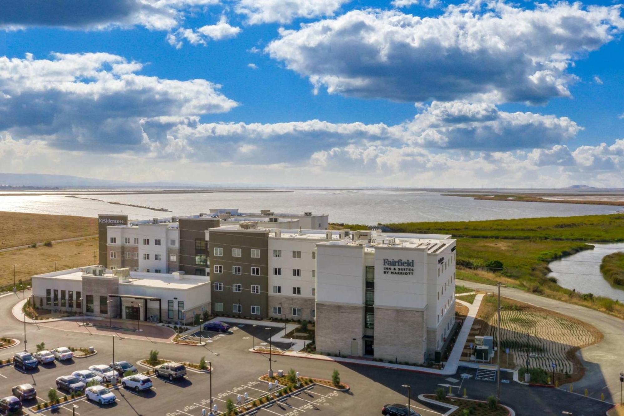 Fairfield Inn & Suites By Marriott San Jose North/Silicon Valley Екстериор снимка